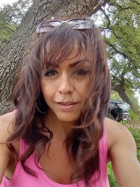 Transsexual escorts .